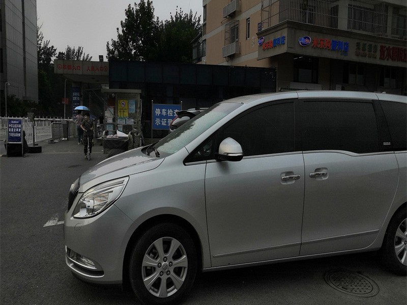 商务车